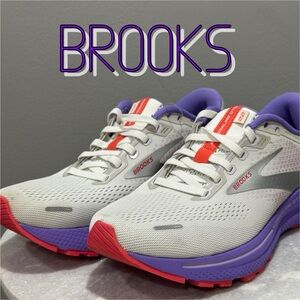 Brooks Women's Athletic Shoes - White, Purple, and Red